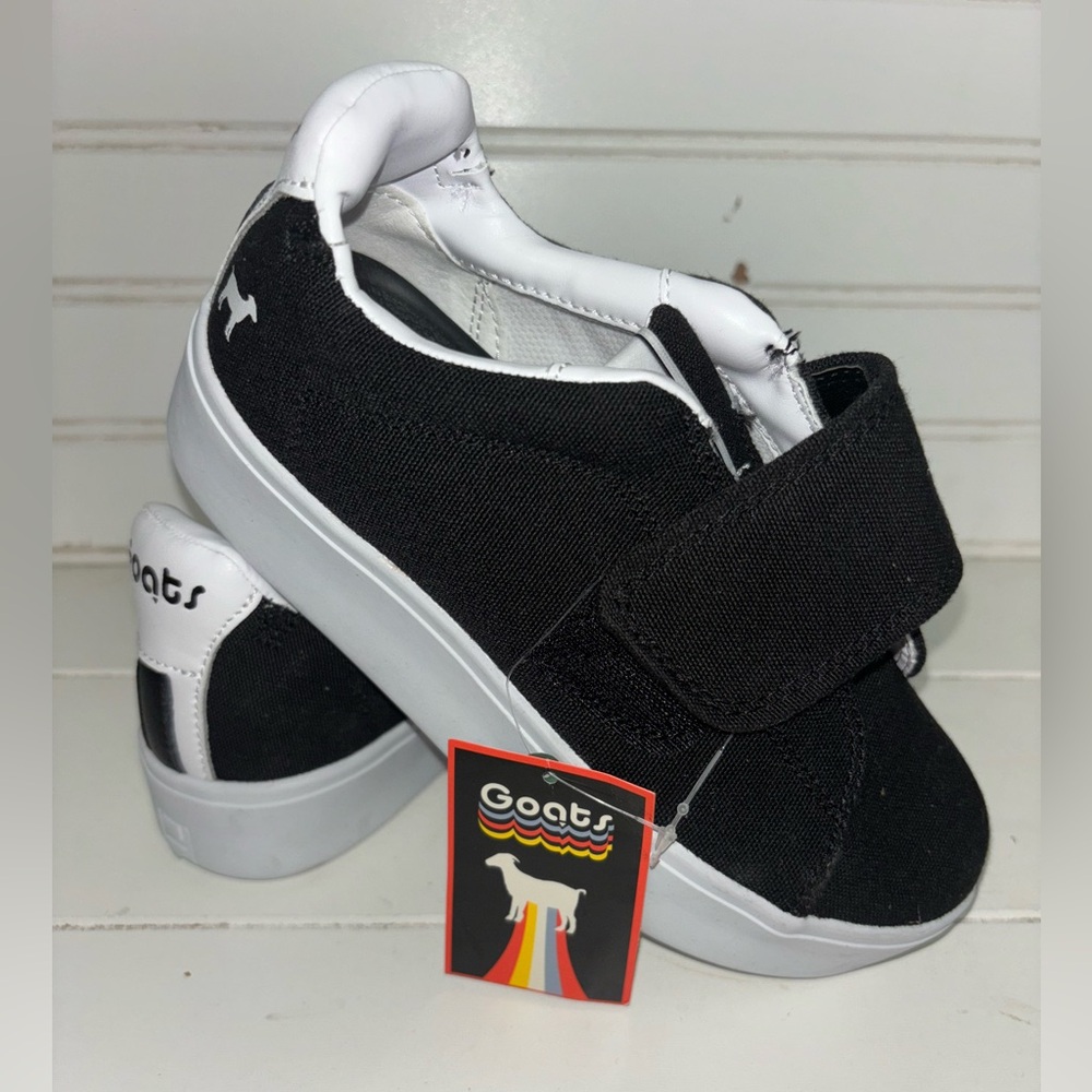 Goats Black Canvas Sneakers Kids Size 13.5 New